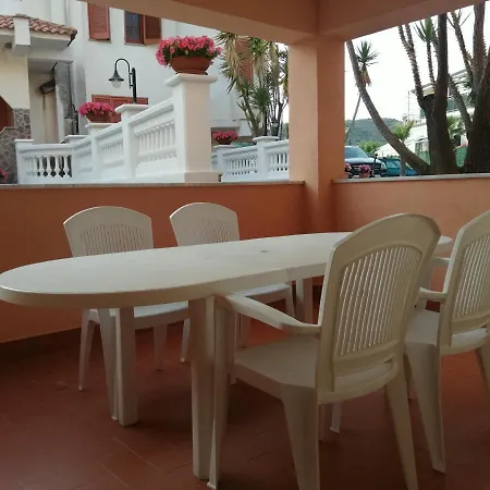 Villa Laura Residence Hotel Apartments & Studios-2